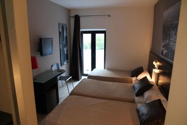 Hostal Central Ceuta Room photo
